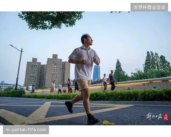 上海东方体育中心通过动态分区策略，将大型赛事转场响应时间压缩至两小时内